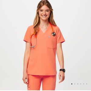 Catarina One-Pocket Scrub Top | FIGS